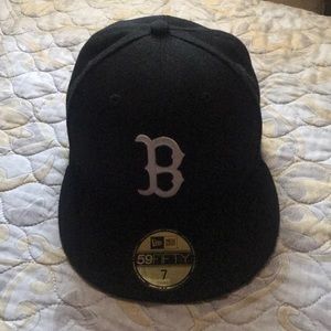 Boston hat/ price is firm!!